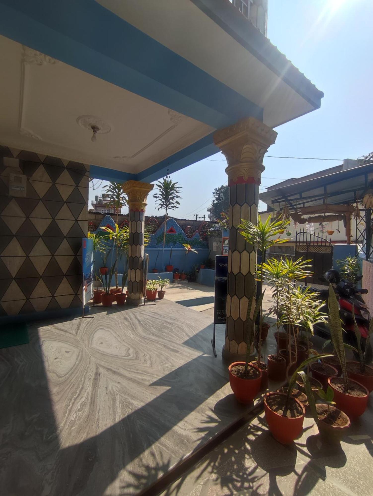 Krishna Inn Pokhara Luaran gambar