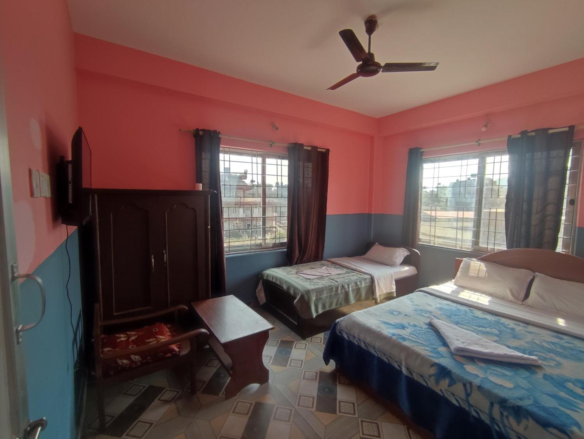 Krishna Inn Pokhara Luaran gambar