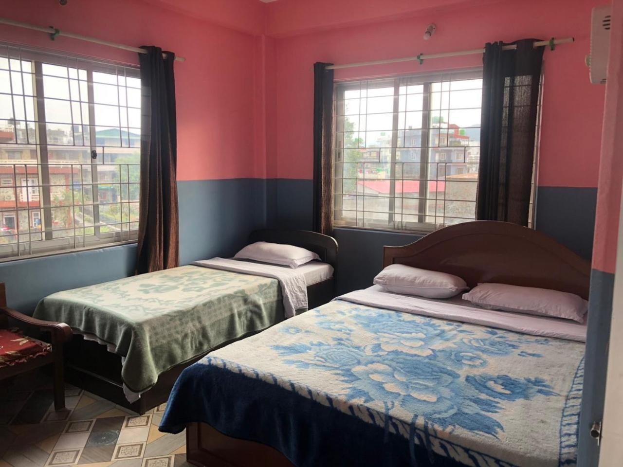 Krishna Inn Pokhara Luaran gambar