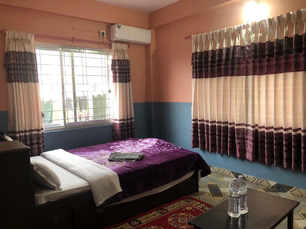 Krishna Inn Pokhara Luaran gambar