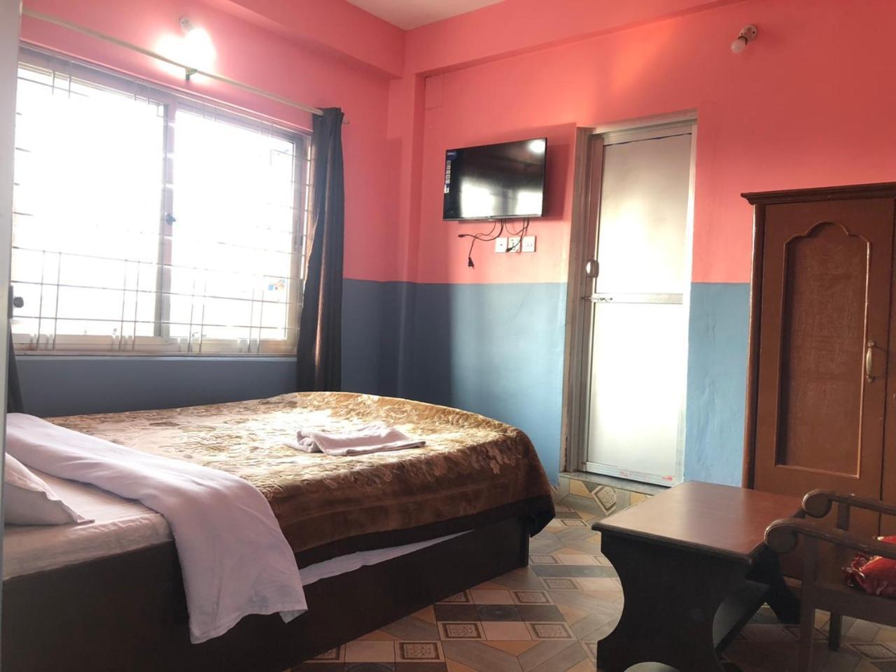 Krishna Inn Pokhara Luaran gambar
