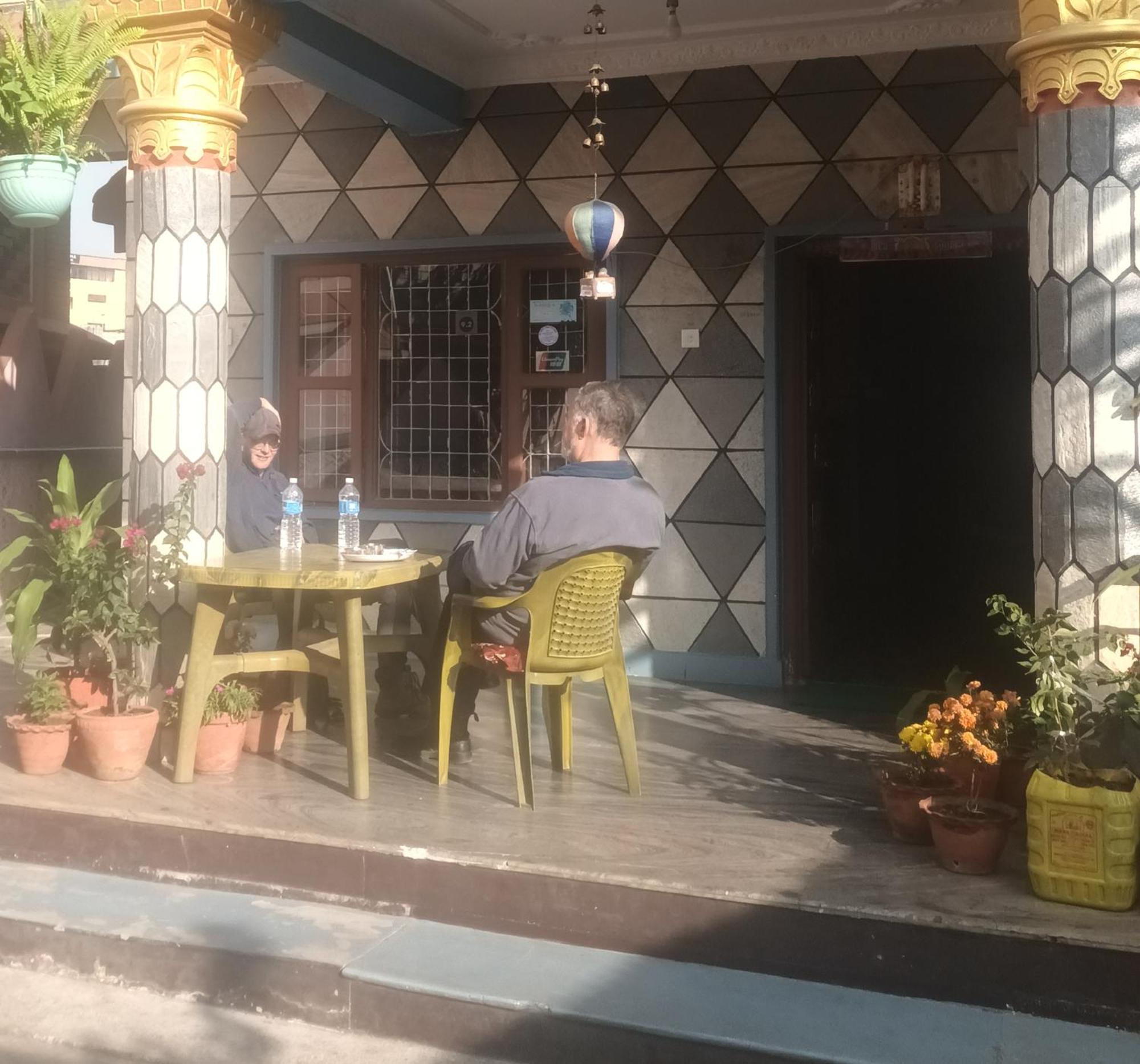 Krishna Inn Pokhara Luaran gambar