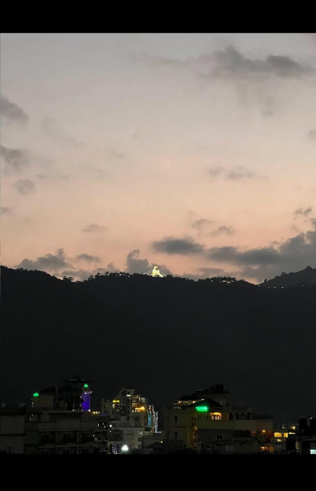 Krishna Inn Pokhara Luaran gambar