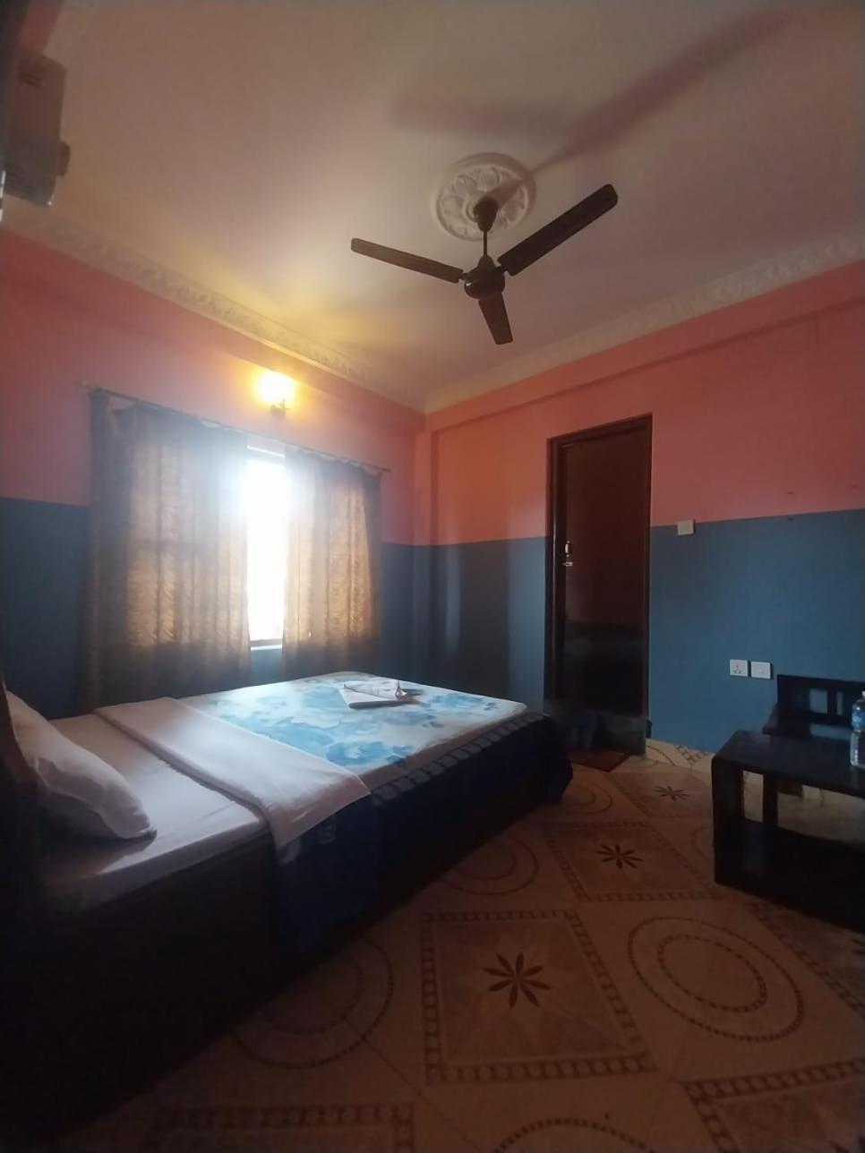 Krishna Inn Pokhara Luaran gambar